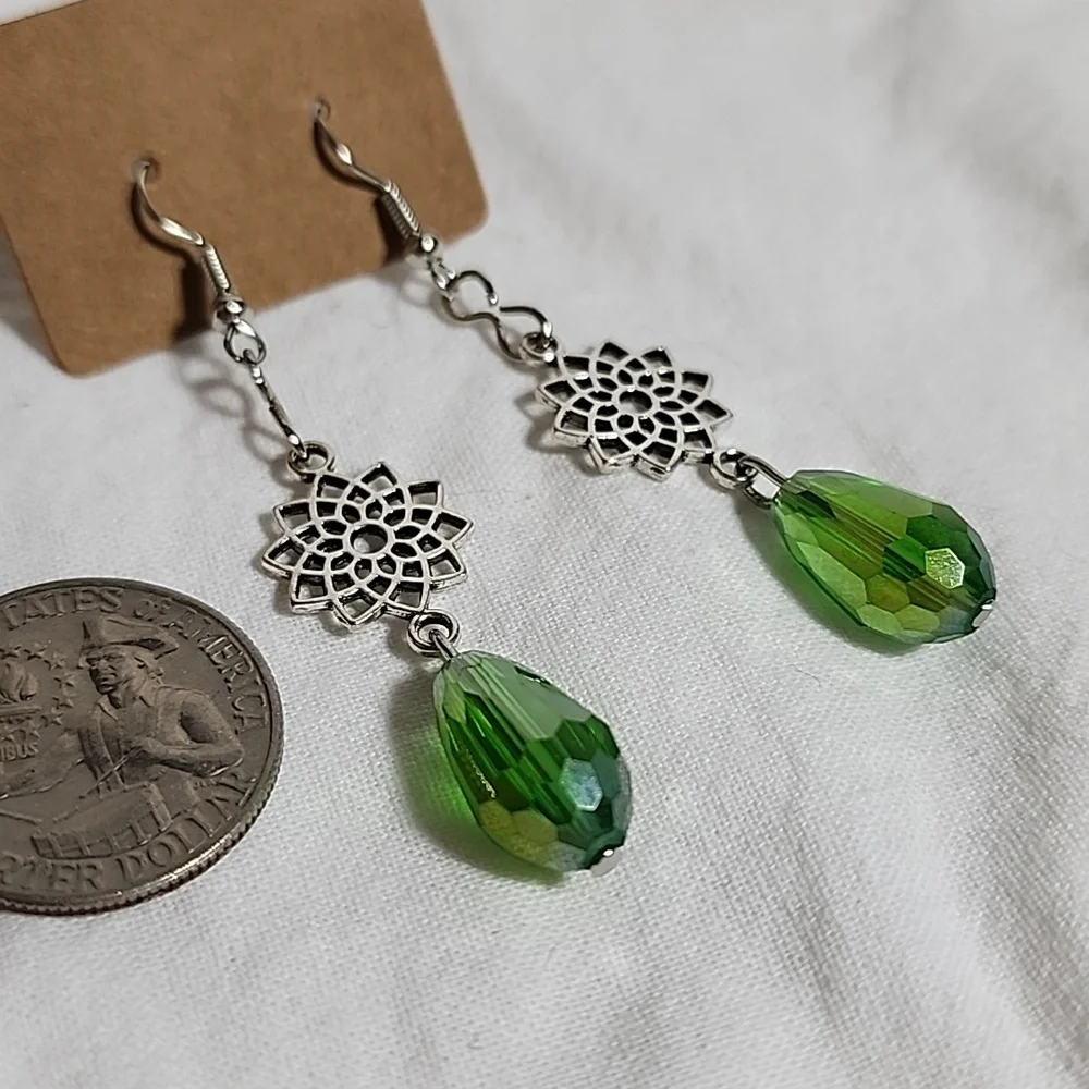 Green Teardrop‎ Filigree Drop Earrings Handmade